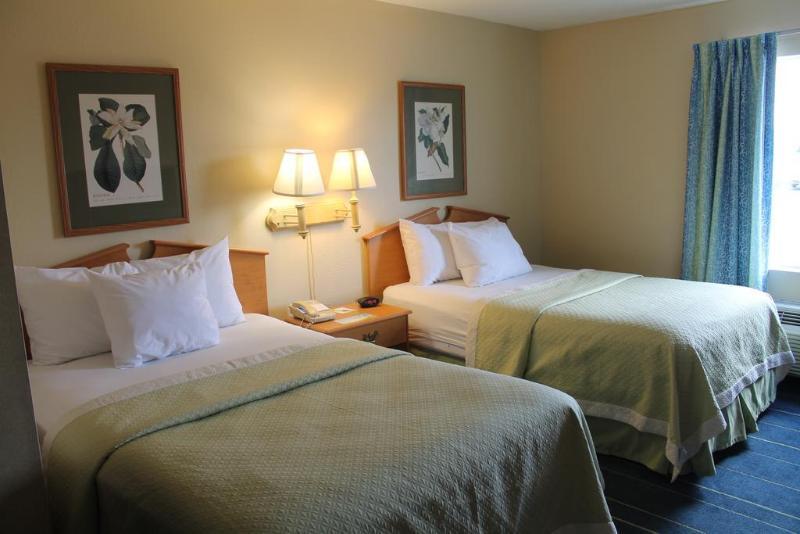 Days Inn & Suites By Wyndham Bridgeport - Clarksburg Bagian luar foto
